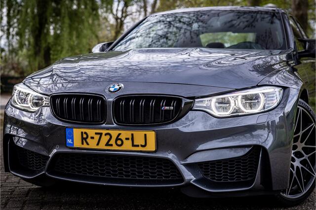 BMW M3 3-serie DCTA Carbon HUD 20" Harman Kardon