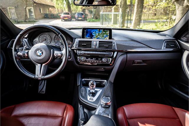 BMW M3 3-serie DCTA Carbon HUD 20" Harman Kardon