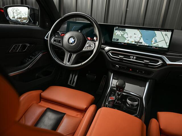 BMW M3 3-serie xDrive Competition · NL Auto · Harman Kardon · Memory seats · Carbon interieur delen · Ambiance sfeer verlichting