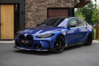 bmw-m3-xdrive-competition-m-buckets