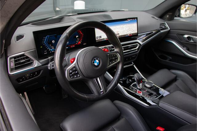 BMW M3 xDrive Competition 510PK | ACC | Driving Assistant Prof | Head Up | Innovation Package | Harman/kardon | Carbon | Lane & Side Assist | Laser | 19/20" | Memory | Camera | Ambiance Verlichting | M Laptimer | Sportuitlaat | N.P €156.707,- | Dealer O.H