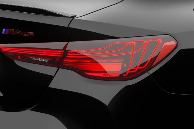 BMW M4 CS | Driving Assistant | Stuurwielrand verwarmd
