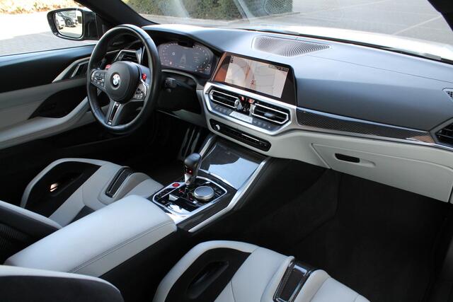 BMW M4 4-serie Coupé xDrive Competition High Executive Automaat / M Carbon kuipstoelen / Laserlight / M Adaptief onderstel / Comfort Access / M Carbon-keramisch remmen