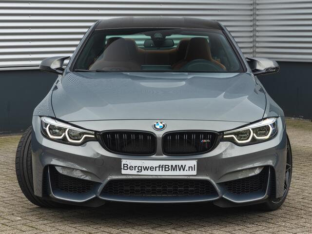 BMW M4 4-serie Coupé Competition - Individual "Stratus Grey" - Carbon Brakes