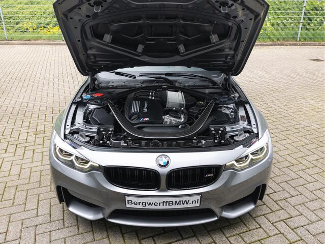 BMW M4 4-serie Cabrio Competition - Individual "Jubilee Silver" - Volleder Sonderwunsch - Carbon Brakes