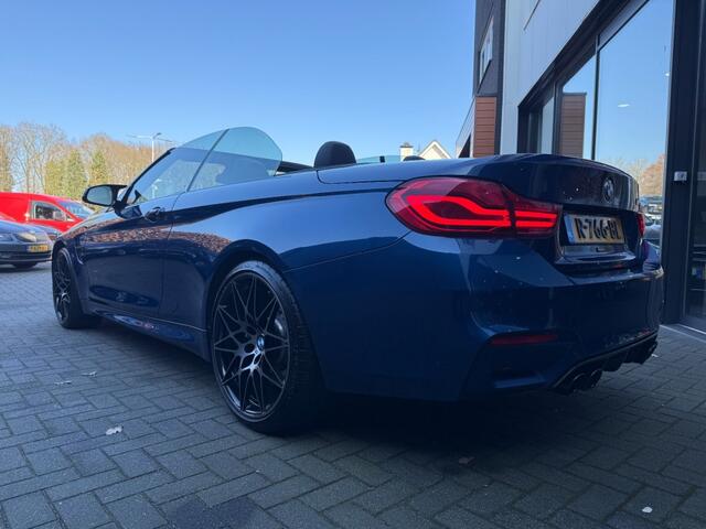 BMW M4 M4 Competition Avus Blau Individual
