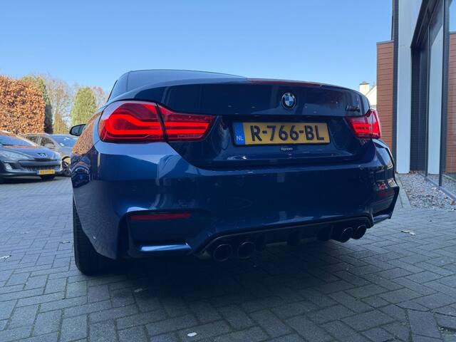 BMW M4 M4 Competition Avus Blau Individual