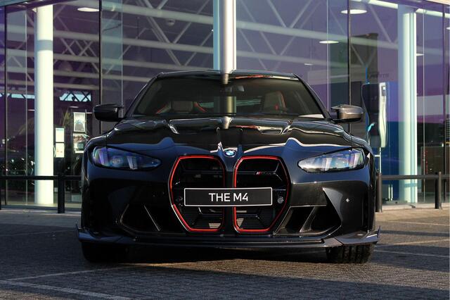 BMW M4 Coupé CS High Executive Automaat / M Drive Professional / Adaptieve LED / M Carbon-keramische remmen / M Adaptief onderstel / Adaptieve LED / Comfort Access