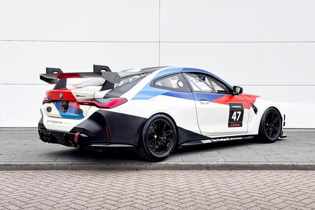 BMW M4 GT4 405kW