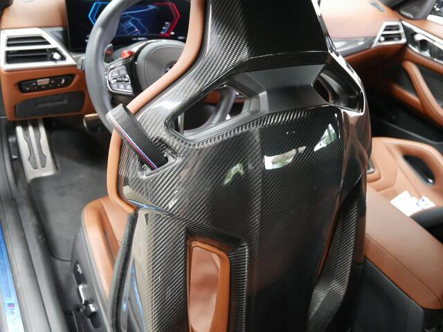 BMW M4 4-serie Coupé xDrive Competition - Sonderwunsch ''Tartufo Buckets'' - Individual Special Request