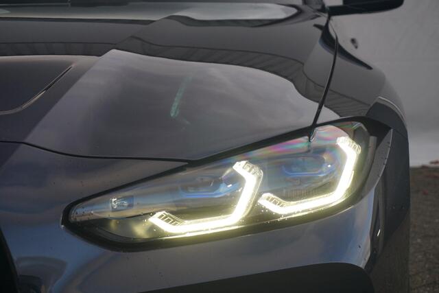 BMW M4 Competition M xDrive Coupé | Laserlicht | Leder | HUD | M Driver's Pack | Keramische remmen | Keyles go | DAB | Harman-kardon sound | Alu 19/20 inch