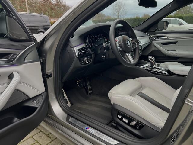 BMW M5 4.4 V8 600 PK X DRIVE CARBON M-DRIVER PACK HUD HK