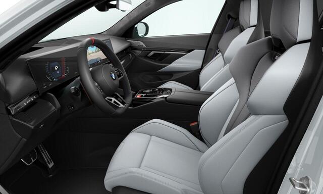 BMW M5 Sedan | Comfort Package