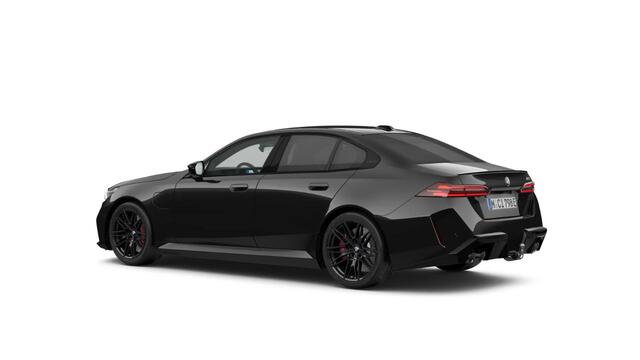 BMW M5 Sedan V8 M Hybrid, pano, B&W, 21", tr.haak, stl.ventilatie, memory, keyless, leder, privacy