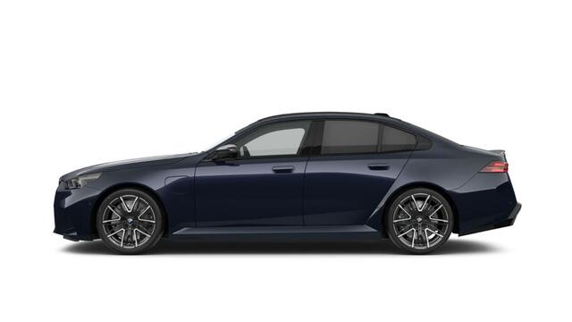 BMW M5 Sedan V8 M Hybrid, PPF, carbon extr., B&W, 21'', tr.haak, stl.ventilatie, memory, keyless, leder, privacy