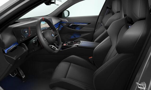 BMW M5 Touring V8 M Hybrid, Sonderlackierung, pano, B&W, 21'', stl.ventilatie, tr.haak, memory, leder, privacy