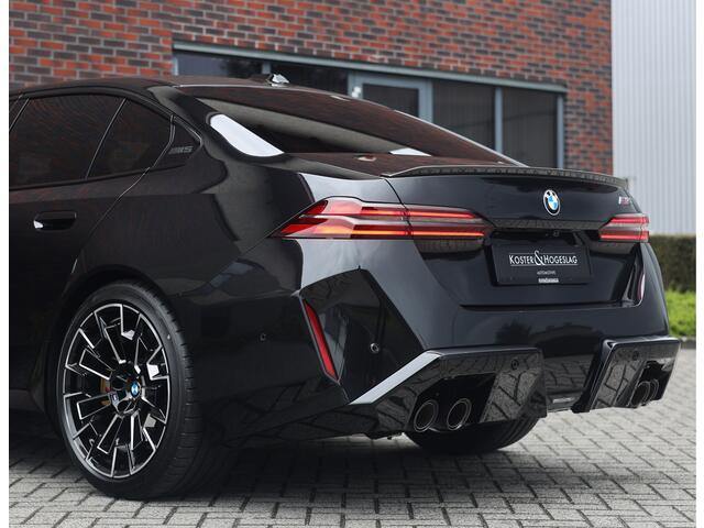 BMW M5 5-serie *Keramisch*B&W*HUD*360cam*Trekhaak*