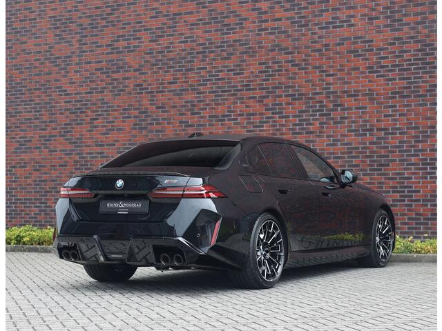 BMW M5 5-serie *Keramisch*B&W*HUD*360cam*Trekhaak*