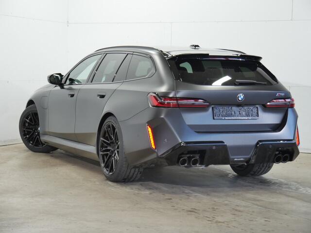 BMW M5 5-serie | Frozen | Alcantara hemel | Leder | B&W | Trekhaak