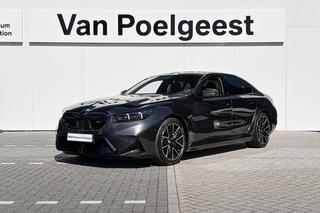 bmw-m5-sedan--comfort-pack--drivi