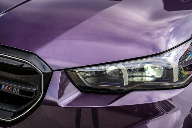 BMW M5 Touring V8 M Hybrid | B&O | Panorama | M Driver's Package | Individual | 360 | Head-Up | Trekhaak | Keyless |