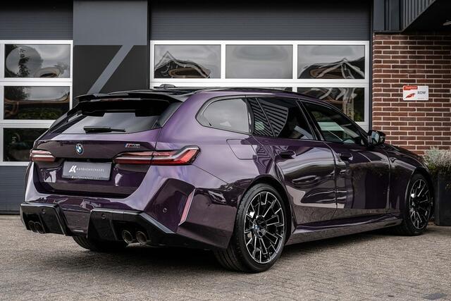 BMW M5 Touring V8 M Hybrid | B&O | Panorama | M Driver's Package | Individual | 360 | Head-Up | Trekhaak | Keyless |