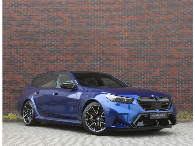 BMW M5 Touring | Marina Bay Blue - Keramisch - Pano - Trekhaak