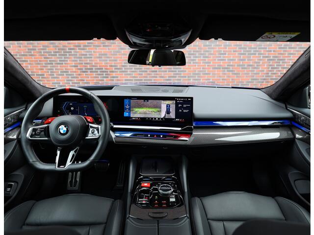BMW M5 Touring | Marina Bay Blue - Keramisch - Pano - Trekhaak