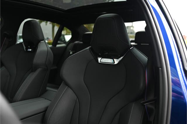 BMW M5 5 Serie Automaat / Panoramadak / Stoelventilatie / Bowers & Wilkins / M Multifunctionele voorstoelen / Adaptieve LED / Parking Assistant Plus / Driving Assistant Professional