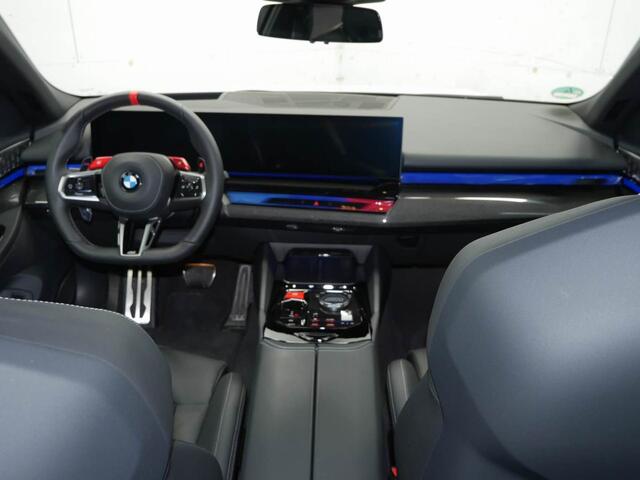 BMW M5 Touring M5 Touring | Trekhaak | Ventilatie | CoPilot | Bowers & Wilkins | M Driver's Package