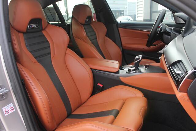 BMW M5 5-serie / Keramisch / B&W / Akrapovic / N.A.P.