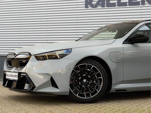 BMW M5 5-serie Touring - Pano - Bowers & Wilkins - Trekhaak - Stoelventilatie