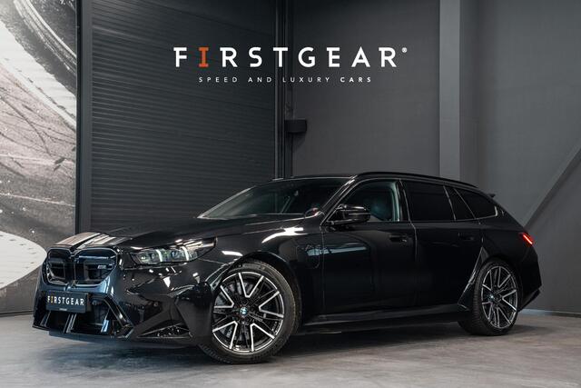 BMW M5 5-serie Touring *Bowers & Wilkins / Carbon-interieur / Stoelventilatie / Panorama / Memory / Keyless / Surround-View*