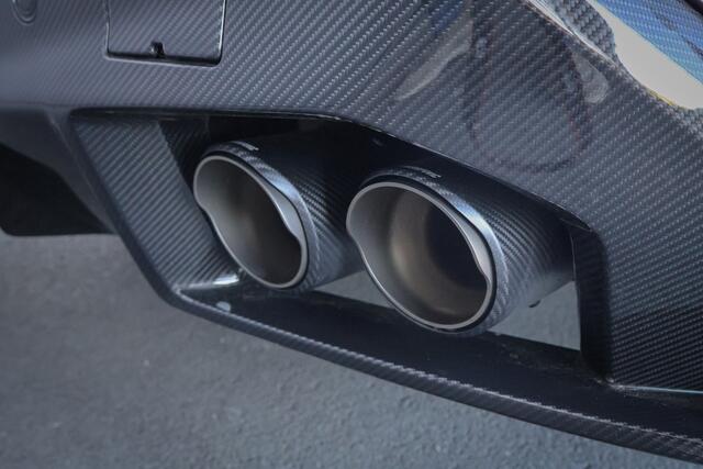 BMW M5 Touring M5 TOURING | AKRAPOVIC | VOSSEN VELGEN | FULL KLEUREN PPF | FULL CARBON EXTERIEUR M PERFORMANCE | 360 CAMERA | ACC | STOELVERWARMING & STOELVERKOELING | STUURVERWARMING |