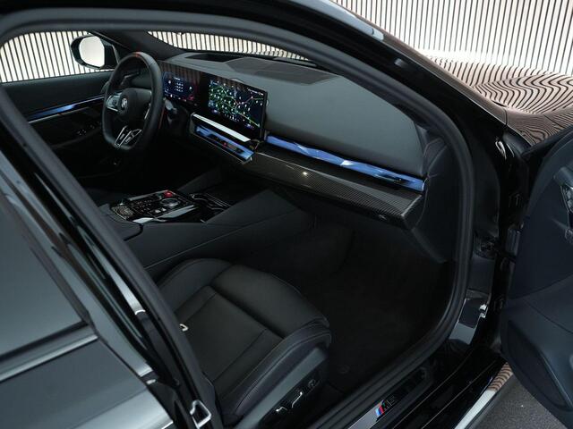BMW M5 5-serie |BTW-auto|Carbon ext.|Bowers&Wilkins|head-up|memory|360 camera|adaptive LED|stoelverkoeling & verwarming|Apple Carplay|