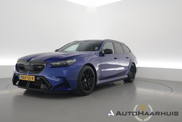 BMW M5 5-serie Touring 727pk | Rijklaar! | Ultimate Pack | Keramisch | Bowers & Wilkins | M Marina Bay | Pano | Carbon