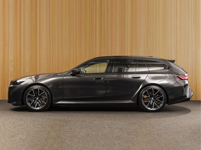 BMW M5 TOURING KERAMISCH | M DRIVER'S PACK | PANO | B&W