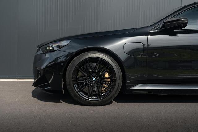 BMW M5 Touring/Keramisch/M Drivers package