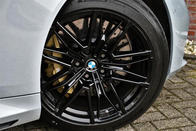 BMW M5 Touring Kreidegrau Ind. | Ultimate Pack | Keramisch | Pano | Trekh | B&W | DA+