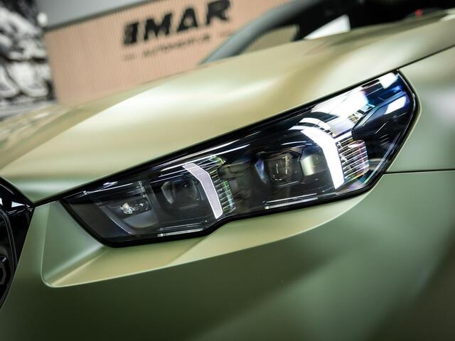 BMW M5 5-serie Touring Unieke kleur, Vossen 23/22 inch,Akrapovic, Carbon pack rondom