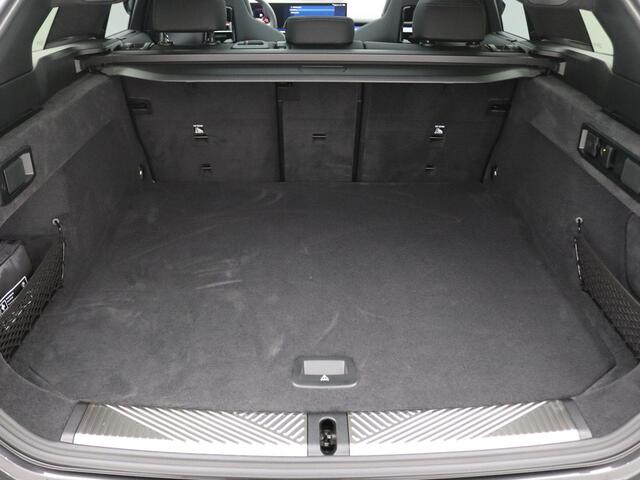 BMW M5 5-serie Touring Keramische remschijven, Panoramadak, Head-Up Display, Adaptieve Cruise Controle, Keyless, Side Assist, M-Drivers Pack, Bower&Wilkins Audio, Comfort Pack, Trekhaak, 21" LM Velgen