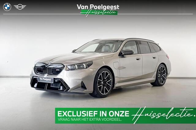 BMW M5 Touring M Drive Professional