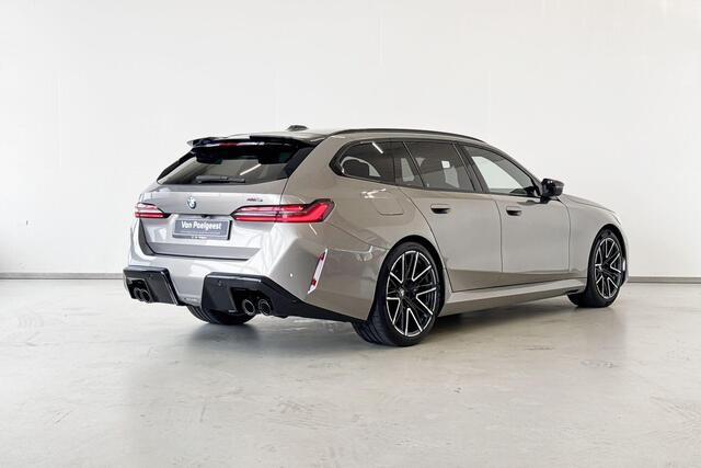 BMW M5 Touring M Drive Professional