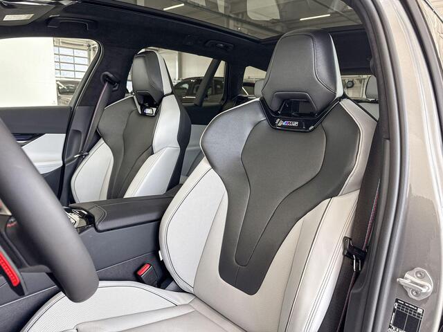 BMW M5 Touring M Drive Professional