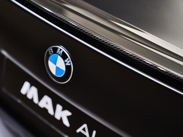 BMW M5 Limousine V8 M Hybrid, Akrapovic, Frozen, Ultimate Package, carbon extr., B&W, ceramic, 21'', stl.ventilatie, tr.haak, leder, privacy