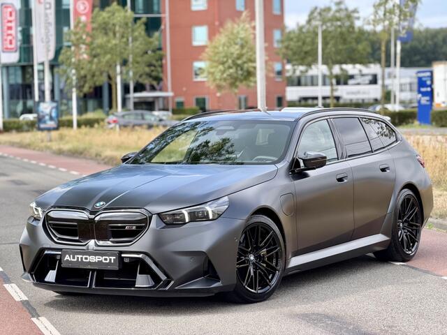 BMW M5 Touring Pano Keramisch HUD M-Drive Carbon B&W