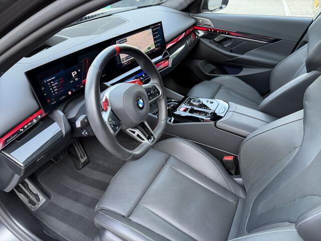 BMW M5 Touring Pano Keramisch HUD M-Drive Carbon B&W
