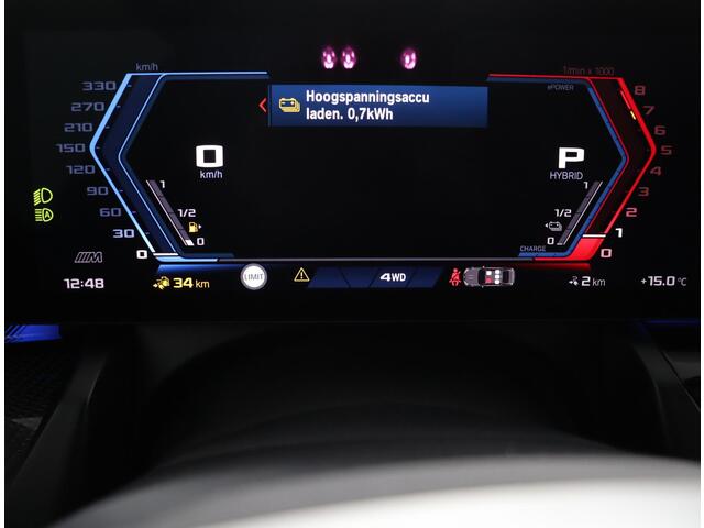 BMW M5 Sedan | Pano | Trekhaak | M Driver's Pack | Comfort Pack