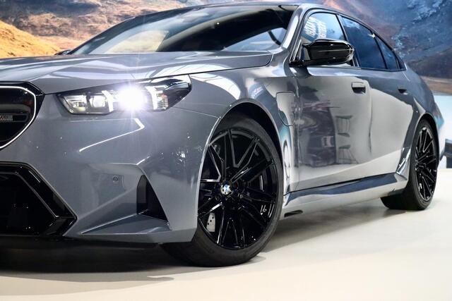 BMW M5 5-serie |M Drivers|PANO|Storm Bay Met.