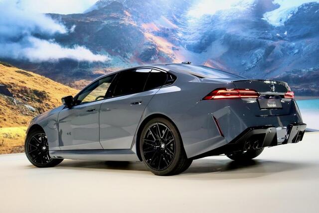BMW M5 5-serie |M Drivers|PANO|Storm Bay Met.